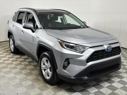 2019 Toyota RAV4 Hybrid XLE