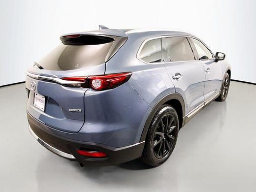 2023 Mazda CX-9 Carbon Edition