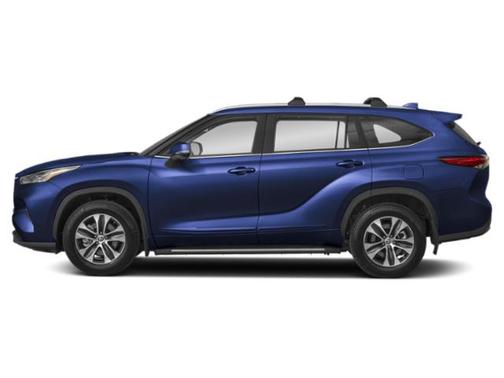 Celestial Silver Metallic 2024 Toyota Highlander Hybrid XLE