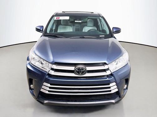 Shoreline Blue Pearl 2019 Toyota Highlander XLE