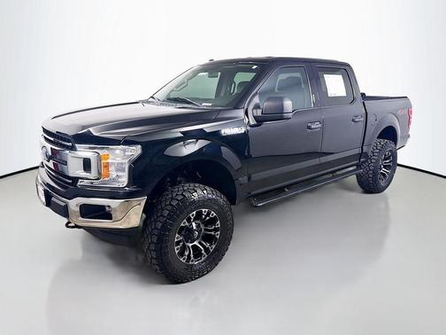 Shadow Black 2018 Ford F-150 XLT