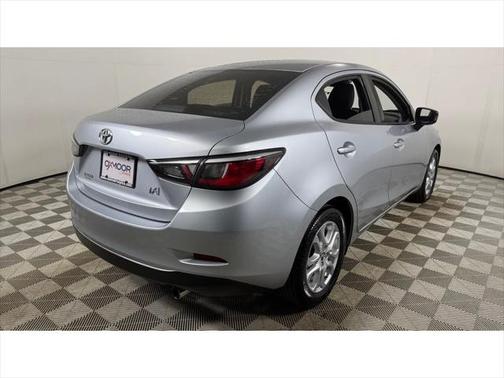 2017 Toyota Yaris iA Base