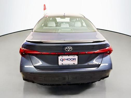 2019 Toyota Avalon Touring