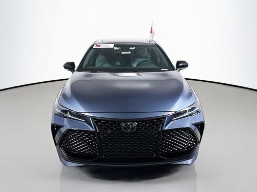 2019 Toyota Avalon Touring