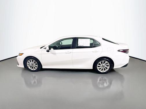 Ice Cap 2023 Toyota Camry LE