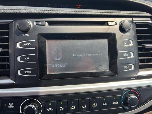 2015 Toyota Highlander LE