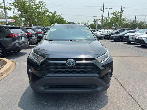 2021 Toyota RAV4 Hybrid XLE