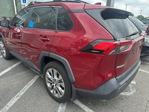 2019 Toyota RAV4 XLE Premium