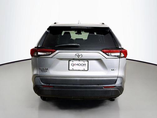 Silver Sky Metallic 2020 Toyota RAV4 XLE Premium