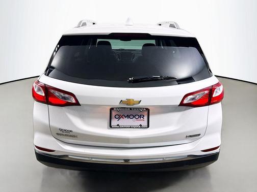 Iridescent Pearl Tricoat 2018 Chevrolet Equinox Premier