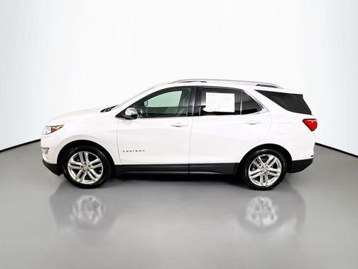 Iridescent Pearl Tricoat 2018 Chevrolet Equinox Premier