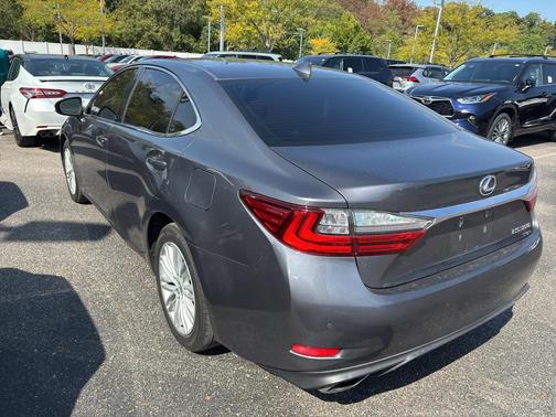 2017 Lexus ES 350 Base