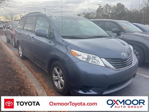2013 Toyota Sienna LE