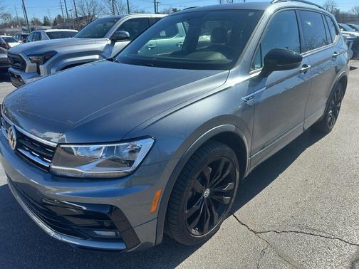 2020 Volkswagen Tiguan 2.0T SE R-Line Black
