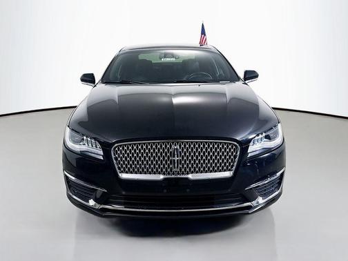 2020 Lincoln MKZ Standard