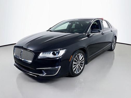 2020 Lincoln MKZ Standard