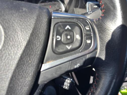 2016 Toyota Camry XSE