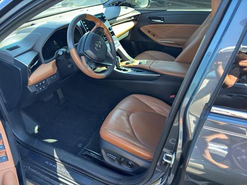 Harbor Gray Metallic 2019 Toyota Avalon Limited