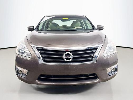 Java Metallic 2014 Nissan Altima 2.5 SV