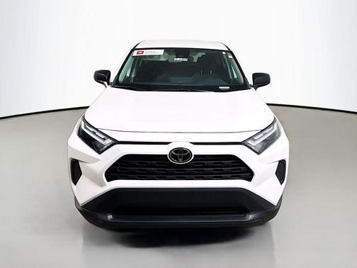 Ice Cap 2023 Toyota RAV4 LE
