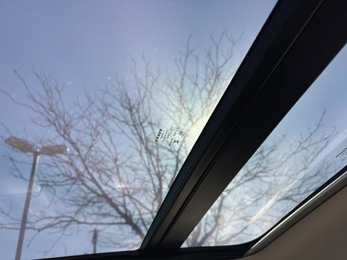 2024 Volvo S60 B5 Plus Dark Theme