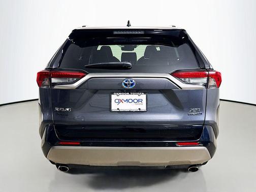 2024 Toyota RAV4 Hybrid SE