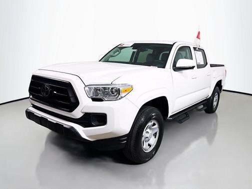 2022 Toyota Tacoma SR