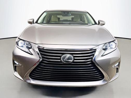 Atomic Silver 2018 Lexus ES 350 Base