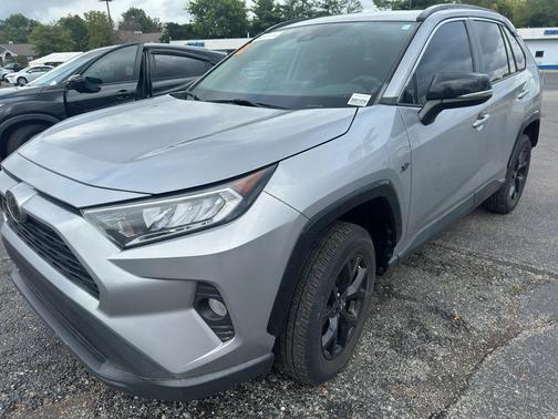 2021 Toyota RAV4 XLE