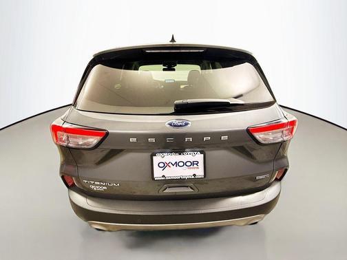 2021 Ford Escape Titanium