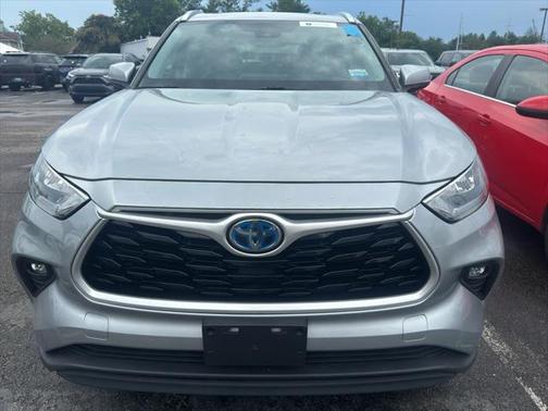 2020 Toyota Highlander Hybrid XLE