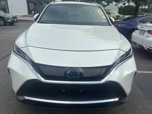 2021 Toyota Venza XLE