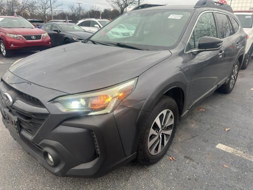 2023 Subaru Outback Premium