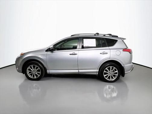 2017 Toyota RAV4 Platinum