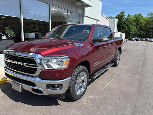 Delmonico Red Pearlcoat 2019 RAM 1500 Big Horn