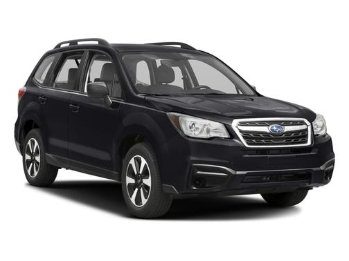 Crystal White Pearl 2017 Subaru Forester 2.5i