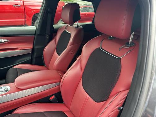 2022 Genesis GV70 3.5T AWD Sport
