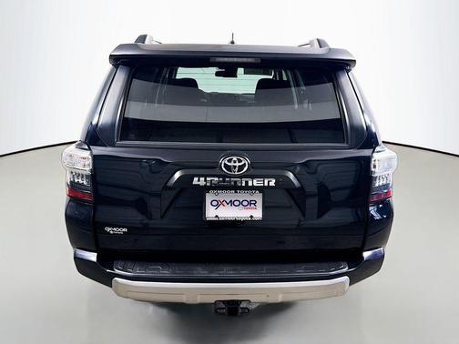 2022 Toyota 4Runner TRD Off Road