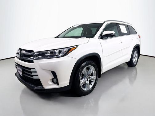 2017 Toyota Highlander Limited