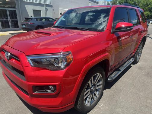 Barcelona Red Metallic 2022 Toyota 4Runner TRD Sport