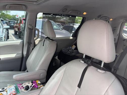 2014 Toyota Sienna XLE