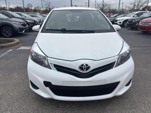2014 Toyota Yaris LE