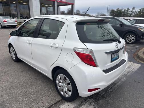 2014 Toyota Yaris LE