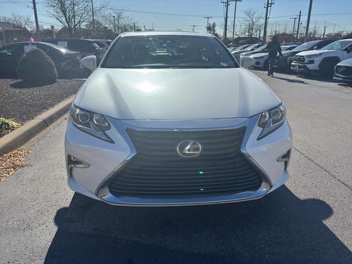 2018 Lexus ES 350 Base