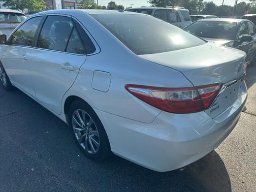 2016 Toyota Camry XLE
