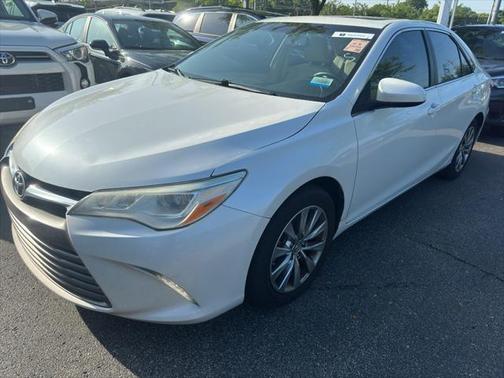 2016 Toyota Camry XLE