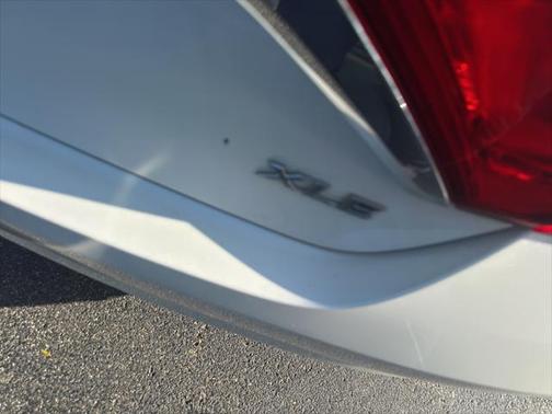 2016 Toyota Camry XLE
