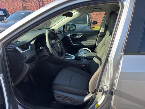 Silver Sky Metallic 2025 Toyota RAV4 Hybrid XLE