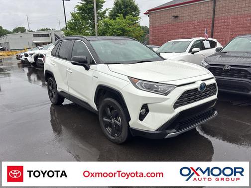 Blizzard Pearl w/Black Roof 2019 Toyota RAV4 Hybrid SE