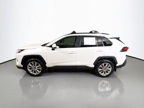 Wind Chill Pearl 2025 Toyota RAV4 XLE Premium